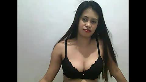 CutieTrina online show from 12-07-24, 04:14