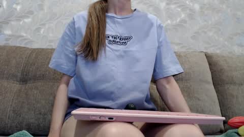 Lucy online show from 04-04-26, 07:55