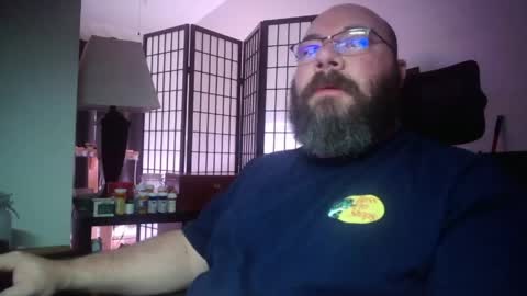 Snapshot of cwbyga chatting on 05-09-26, 10:48 Bubba Bull online show from 05-09-26, 10:48