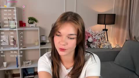 Cwen online show from 09-10-25, 07:14