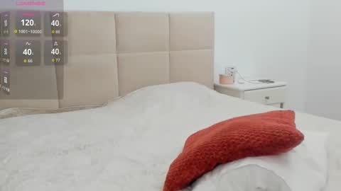 Eva online show from 10-26-25, 08:31