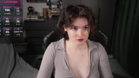 Helen Blossom online show from 05-24-26, 01:49