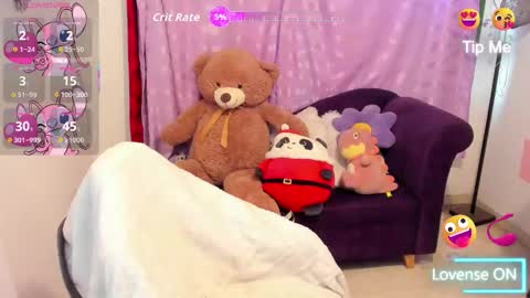 Snapshot of cynthiawatson_ chatting on 12-01-25, 02:33 Cynthia online show from 12-01-25, 02:33