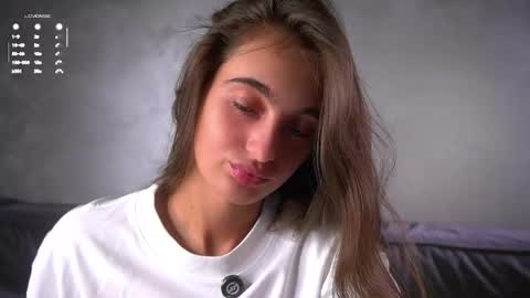 Isabella online show from 05-23-26, 01:11