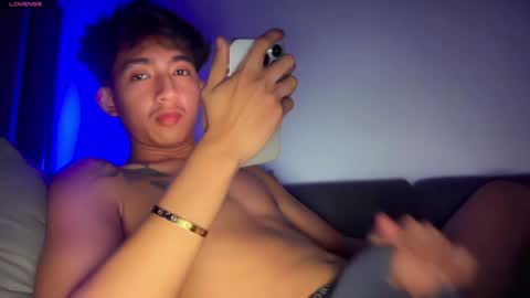   online show from 01-02-25, 07:29