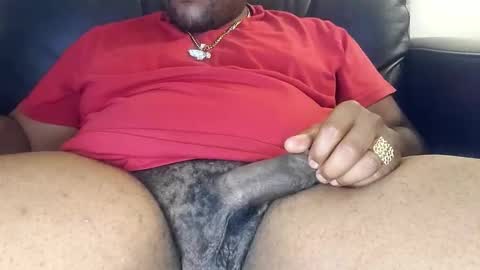 Snapshot of daboss233 chatting on 04-01-26, 02:34 Saucy papi online show from 04-01-26, 02:34