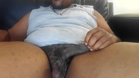 Snapshot of daboss233 chatting on 04-11-26, 09:30 Saucy papi online show from 04-11-26, 09:30