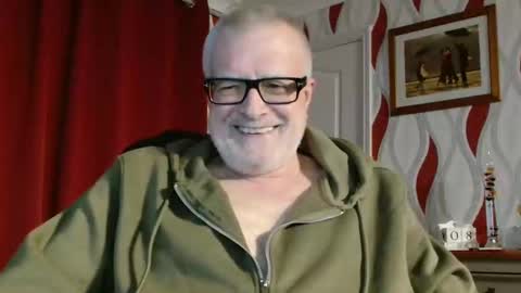 Brian ... online show from 04-08-26, 08:09