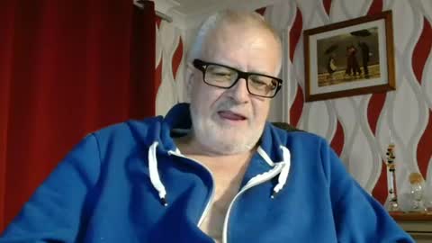Brian ... online show from 06-11-26, 07:56