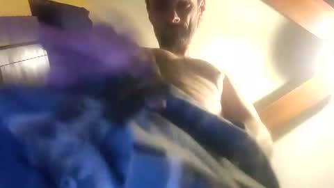 Snapshot of daddio451 chatting on 04-09-26, 04:23 daddio451 online show from 04-09-26, 04:23