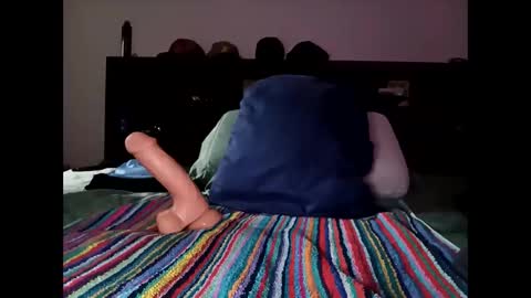 Snapshot of daddy69sx77 chatting on 02-19-26, 06:48 Kasey Xdresser online show from 02-19-26, 06:48