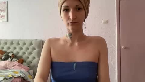 daddy_andprincess online show from 05-08-26, 01:27