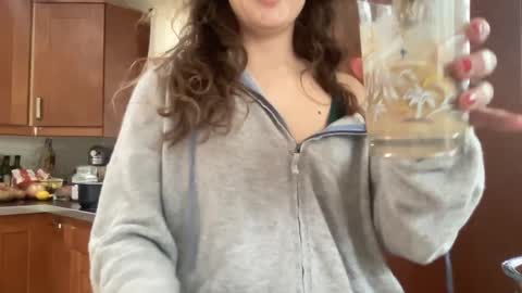 Snapshot of daddy_daycare_ chatting on 12-18-25, 04:46 Belle Email daddydaycarecb online show from 12-18-25, 04:46