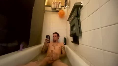 Snapshot of daddybojanglez chatting on 12-23-25, 03:26 daddybojanglez online show from 12-23-25, 03:26