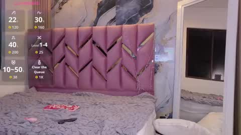 Snapshot of daddyissuesss_ chatting on 10-22-25, 07:46 JAZMIN online show from 10-22-25, 07:46