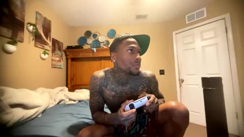sexy tatted king bbc online show from 04-01-26, 08:39