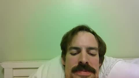 Snapshot of daddyneedscake chatting on 04-11-26, 01:32 daddyneedscake online show from 04-11-26, 01:32