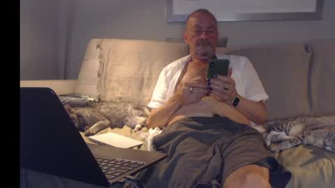 daddytom56 online show from 05-27-26, 01:57