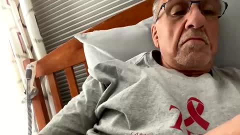 Snapshot of daddyweis chatting on 04-13-26, 02:17 daddyweis online show from 04-13-26, 02:17