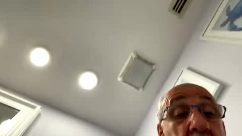 Snapshot of daddyweis chatting on 07-13-26, 03:37 daddyweis online show from 07-13-26, 03:37