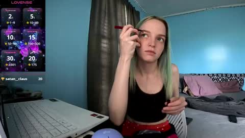 dadwouldbeproud1 online show from 03-25-26, 02:12