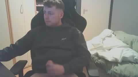 Snapshot of dae5 chatting on 01-16-26, 08:24 Dae5 online show from 01-16-26, 08:24