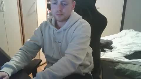 Snapshot of dae5 chatting on 02-03-26, 06:24 Dae5 online show from 02-03-26, 06:24