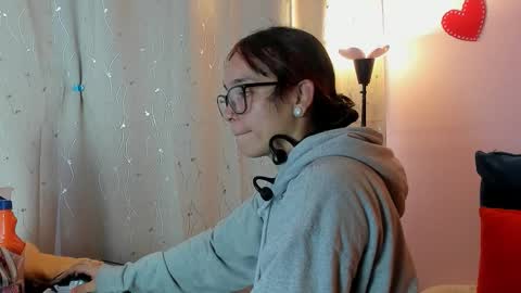 dafnemel online show from 02-23-26, 12:24