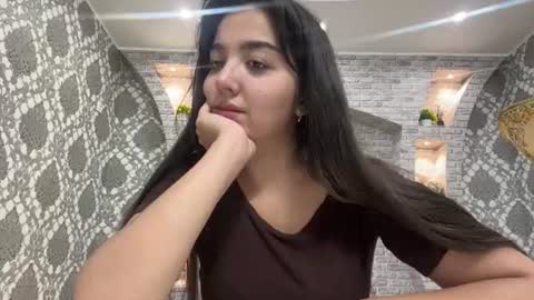 Snapshot of dagmarhymes chatting on 07-29-26, 05:22 Leila online show from 07-29-26, 05:22