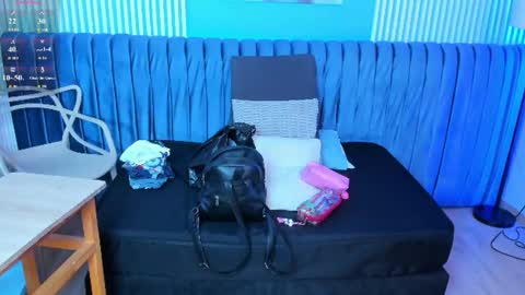 Snapshot of dahianeconnor chatting on 06-24-26, 11:31 Dahiane Connor online show from 06-24-26, 11:31