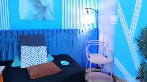Snapshot of dahianeconnor chatting on 07-16-26, 11:38 Dahiane Connor online show from 07-16-26, 11:38