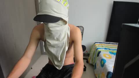 dahianna_27 online show from 01-11-25, 07:38
