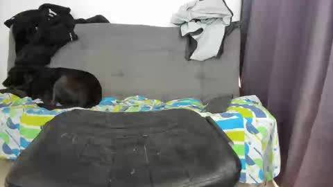 dahianna_27 online show from 02-03-25, 04:52