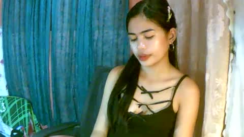 Im Dahlia online show from 04-01-26, 01:41
