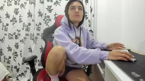 daila_ online show from 03-04-25, 03:33