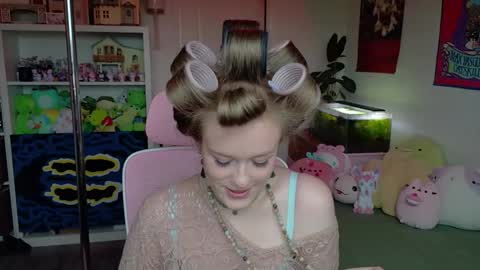 Daisy online show from 05-05-26, 07:33