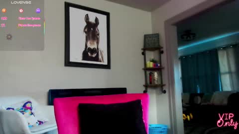 Daisy online show from 03-29-26, 01:00