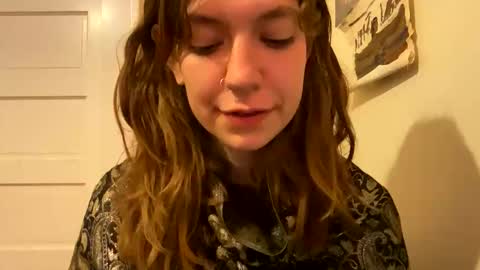 DaisyB3 online show from 05-16-26, 07:27