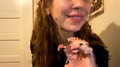 DaisyB3 online show from 05-27-26, 06:43