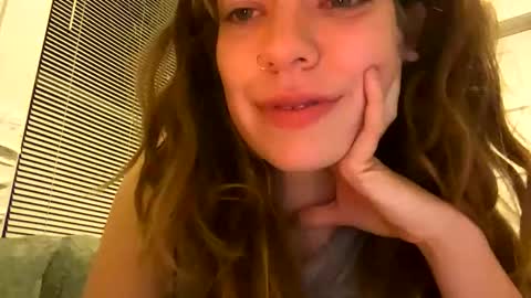 DaisyB3 online show from 05-29-26, 07:28