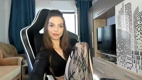 Beatrice online show from 10-12-25, 08:02