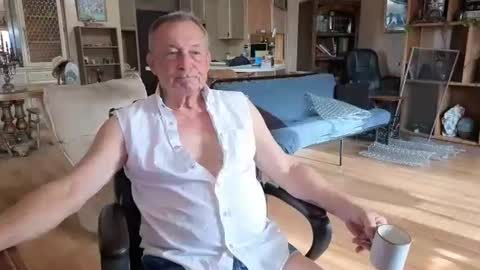 dakit online show from 04-25-26, 02:58