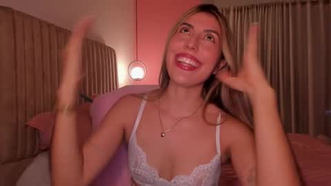 Snapshot of dakota_clark chatting on 01-15-26, 12:59 Helloo HAPPY NEW YEAR Ill be back soon online show from 01-15-26, 12:59