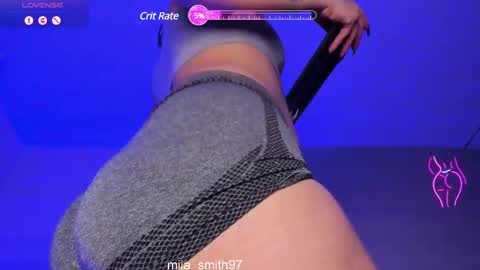 mia online show from 03-05-25, 02:03