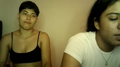 Snapshot of dakotaflack chatting on 05-15-26, 12:17 Estefany online show from 05-15-26, 12:17