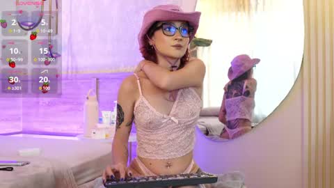 Dalia online show from 07-18-26, 06:23