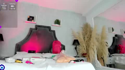Snapshot of dalaymoore_ chatting on 07-12-26, 08:33 Dalay online show from 07-12-26, 08:33