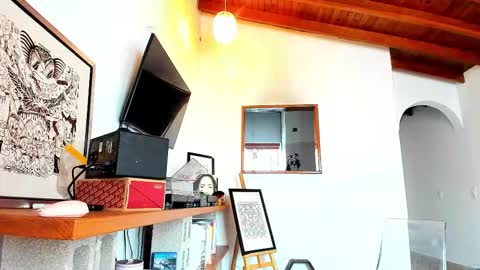 Snapshot of dalia_negra chatting on 02-21-26, 08:10 Almendra online show from 02-21-26, 08:10