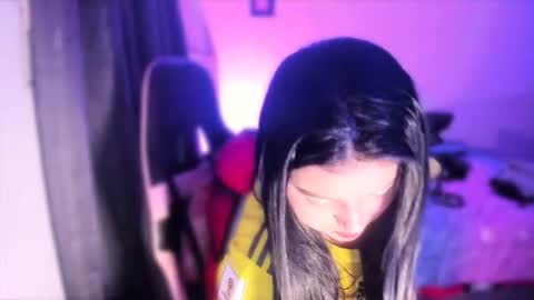 Snapshot of daliaapril22 chatting on 06-17-26, 11:27 Dalia April online show from 06-17-26, 11:27