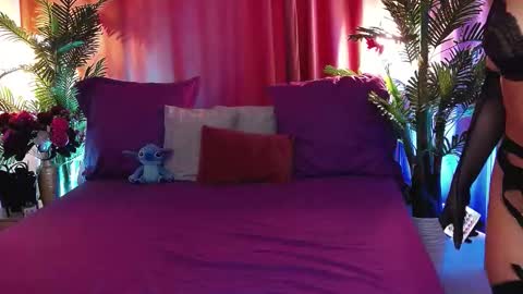 DalidaSelena online show from 03-06-26, 09:17